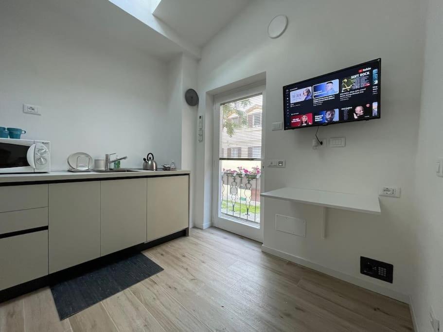 Grazioso Monolocale Apartment มิลาน ภายนอก รูปภาพ