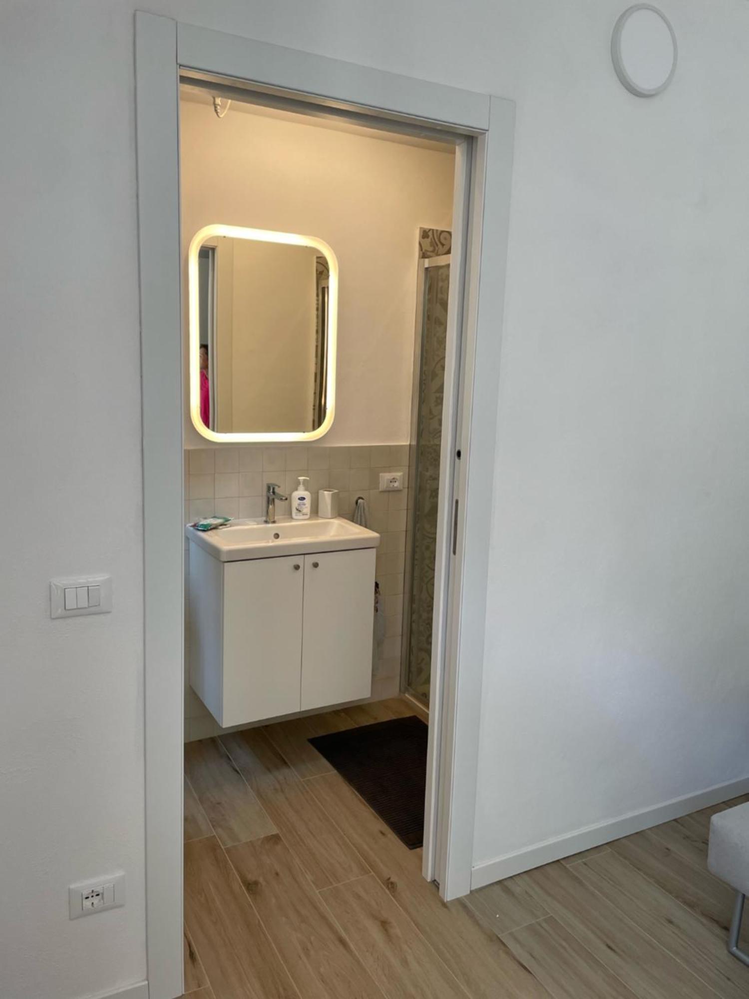 Grazioso Monolocale Apartment มิลาน ภายนอก รูปภาพ